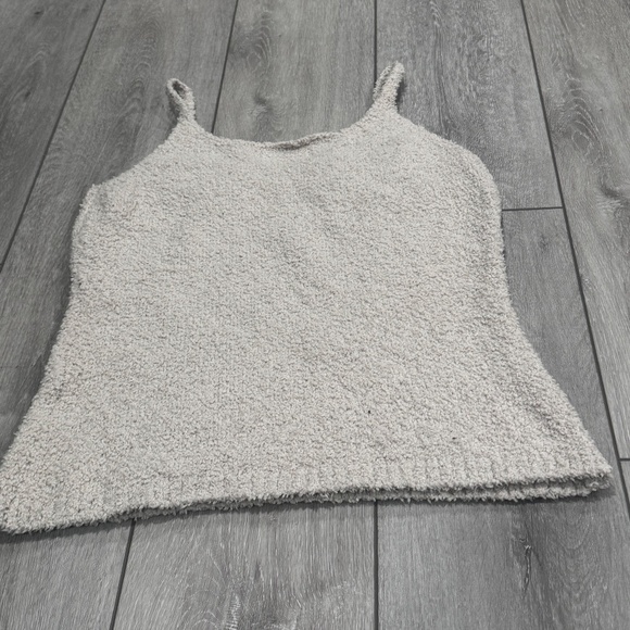 KIKIT SUPER SOFT TANK !! - Picture 6 of 6